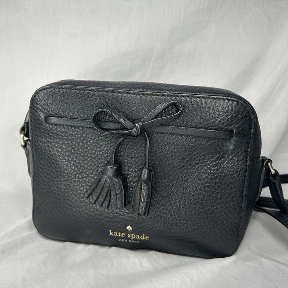 kate spade new york Handbags - Kate Spade Hayes Street ARLA Black Pebbled Leather Camera Crossbody Bag *READ